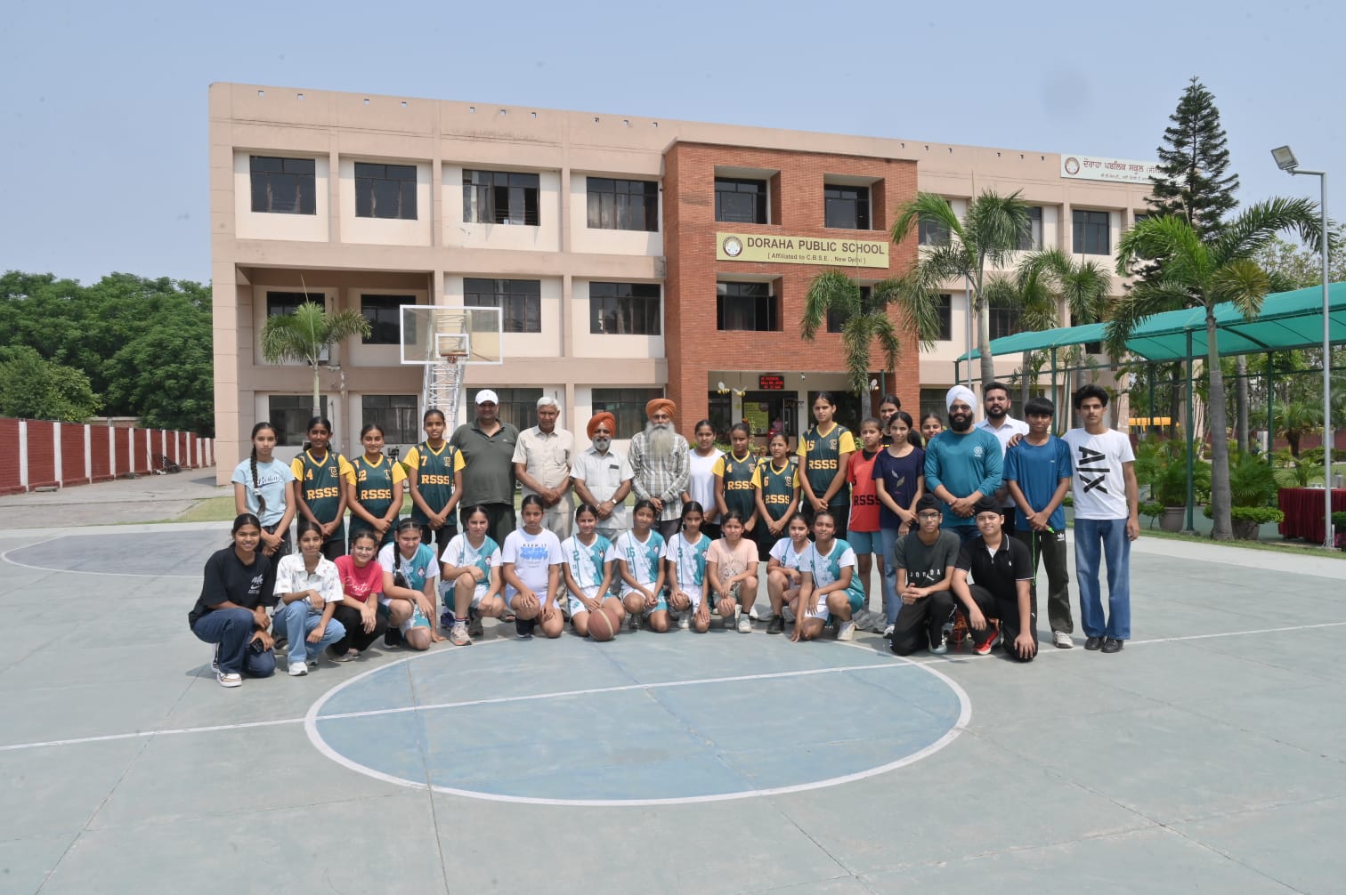 दोराहा पब्लिक स्कूल में दो दिन की अंडर-14 गर्ल्स बास्केटबॉल लीग सफलतापूर्वक खत्म हुई
