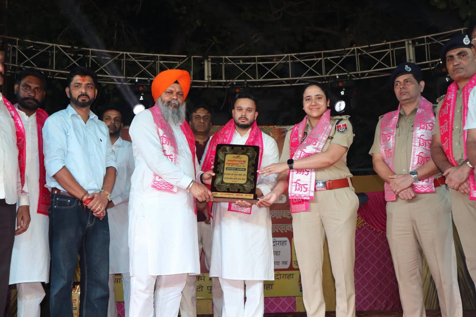 दोराहा की पुरानी अनाज मंडी में श्रद्धा और उत्साह के साथ मनाई गई श्री कृष्ण जन्माष्टमी